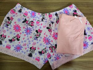 Pijama de short para mujer de minnie